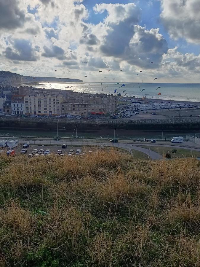 Agréable maison 3* en bord de mer Dieppe Esterno foto