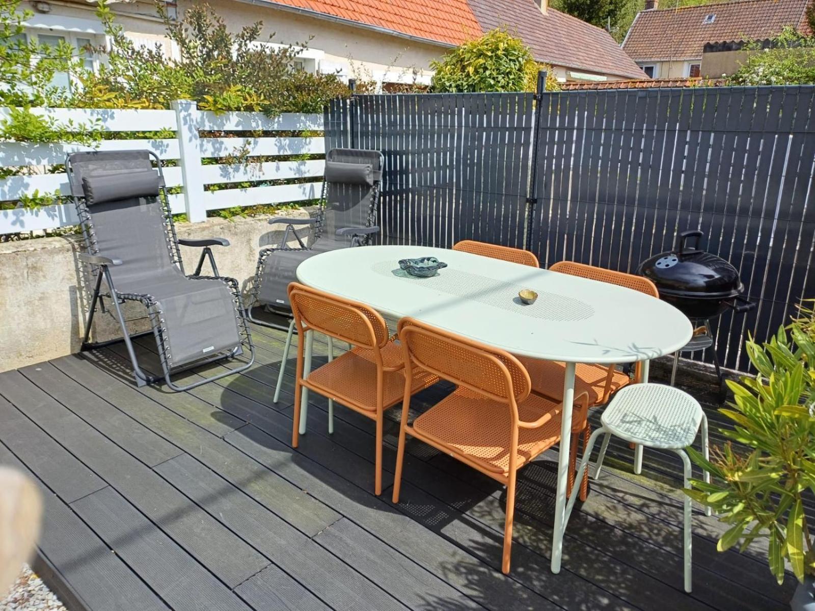 Agréable maison 3* en bord de mer Dieppe Esterno foto